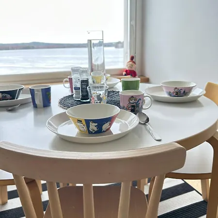 Apartamento Aurora Riverside Haven *